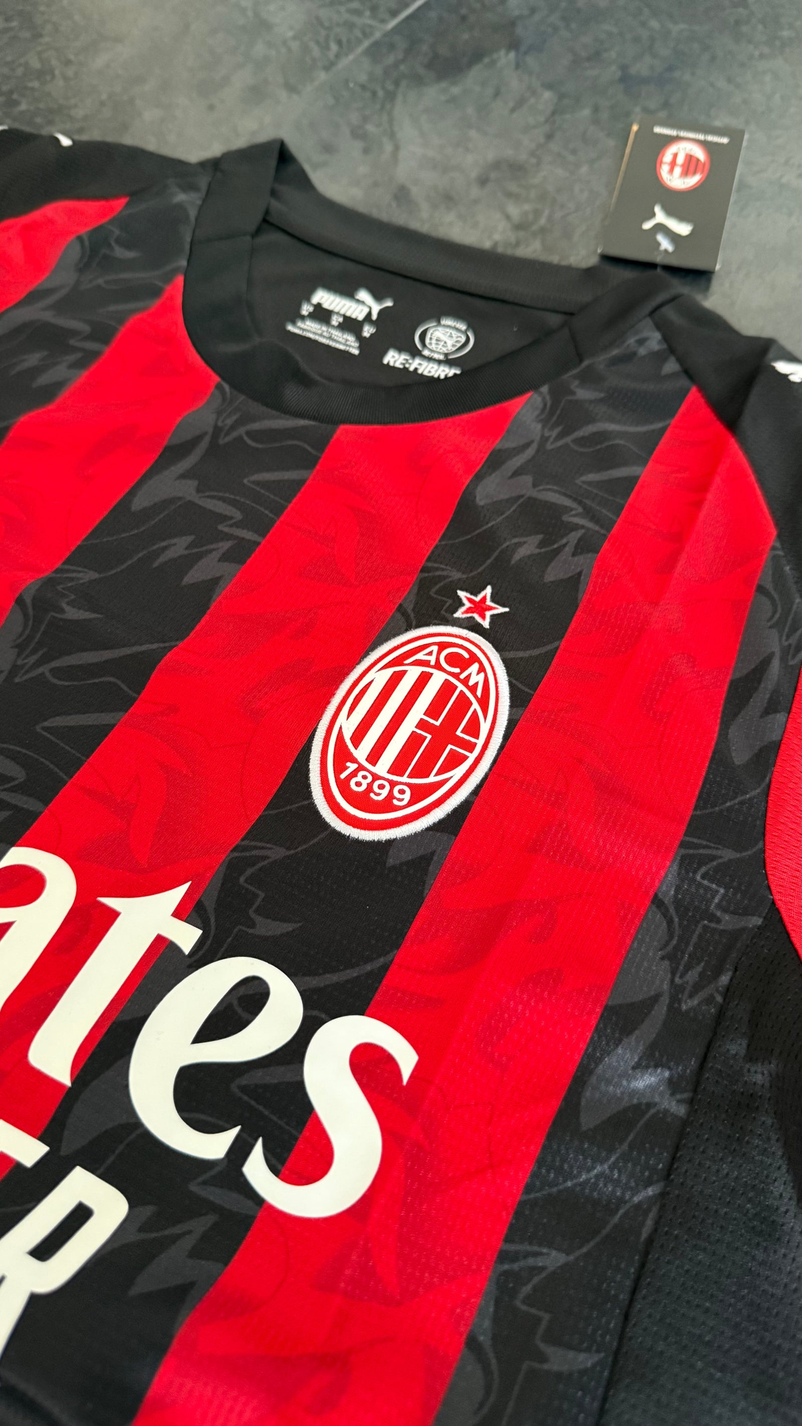 AC Milan – Maillot Domicile 2025/26 – Rouge & Noir - Covred