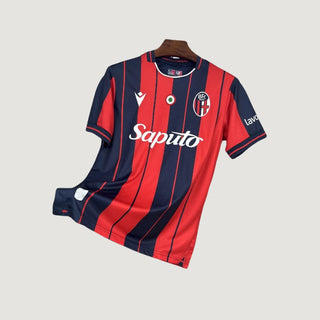 Bolonia – Camiseta Local 2025/26 – Rojo, Azul Marino