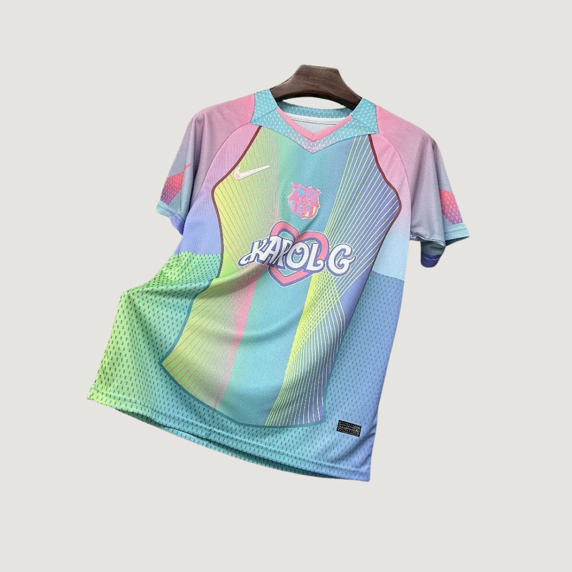 FC Barcelone – Maillot Concept Karol G 2025/26 – Multicolore Pastel - Covred