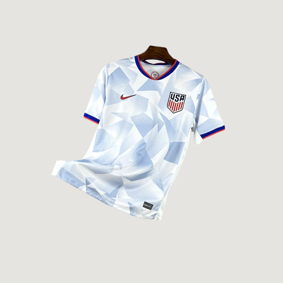 USA – Maillot Domicile 2025-26 – Blanc, Bleu, Rouge - Covred