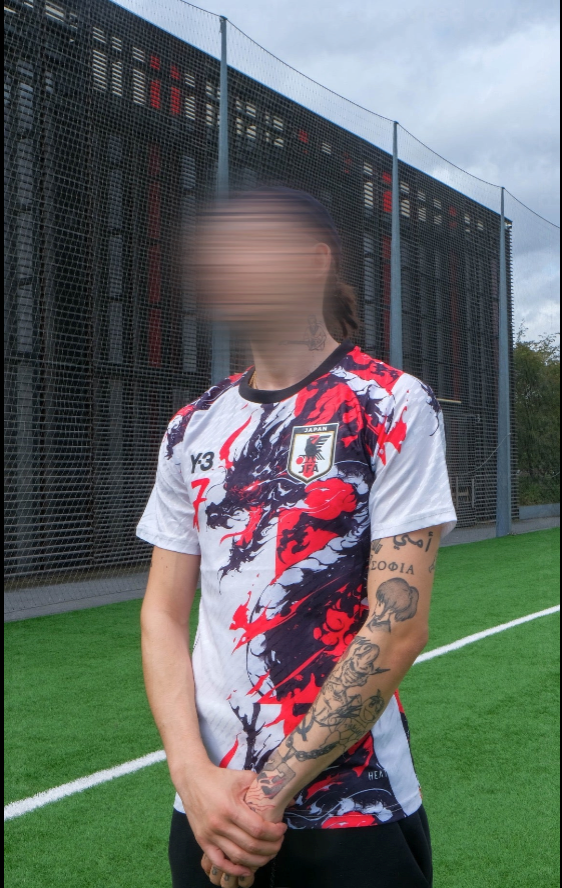 Japan – Trikot Konzept 2026 – Weiß, Rot, Schwarz