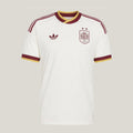 Espagne – Maillot Extérieur Coupe du Monde 2026 – Blanc, Bordeaux, Or
